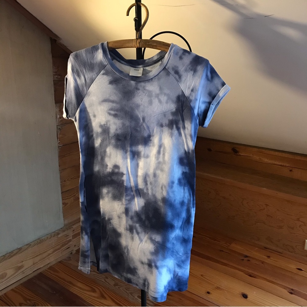 Tresics Navy Tie Dye Cover-Up T-Shirt Dress, EUC, M